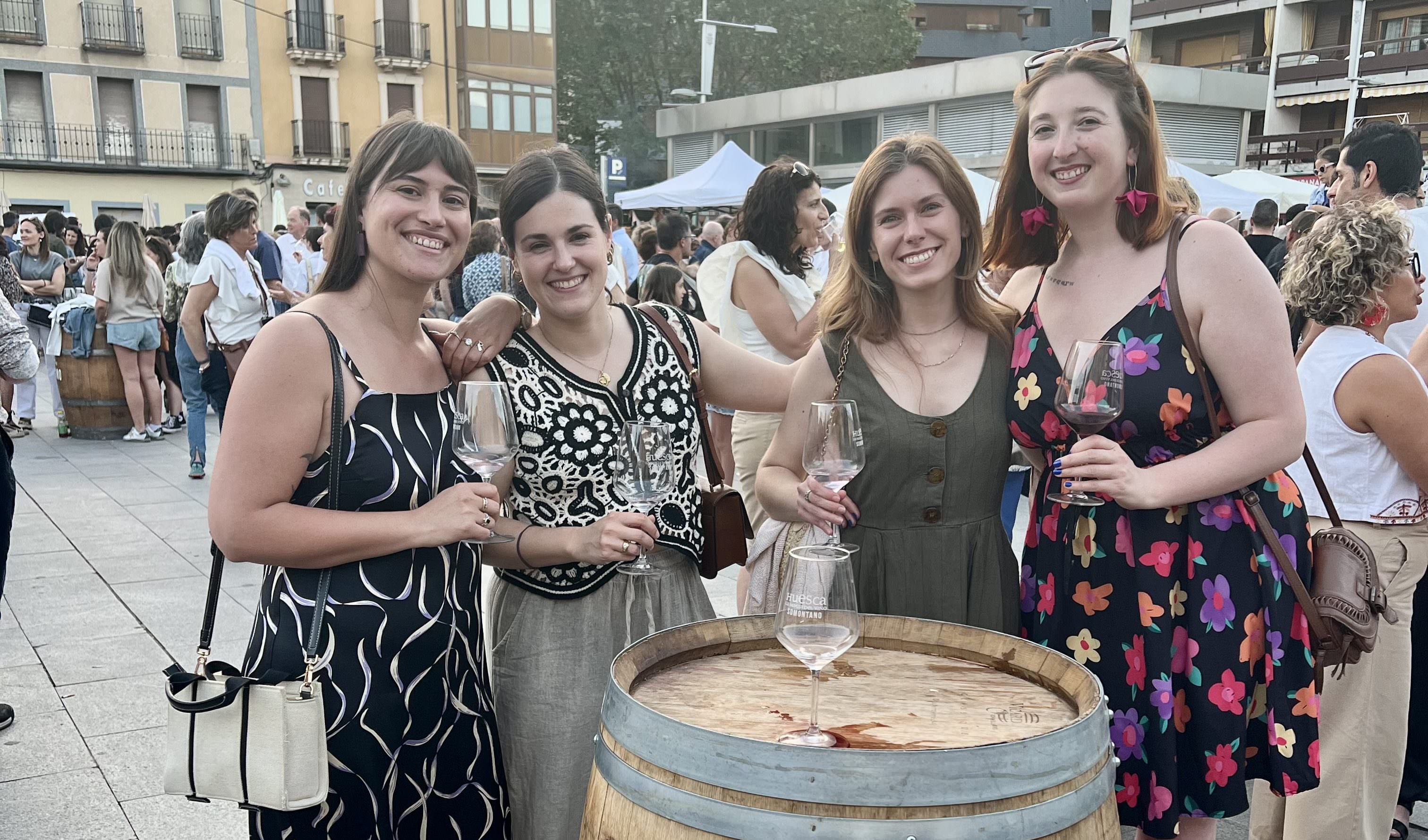 Somontano en Ruta convence en Jaca, donde se sirvió un 30% más de vinos y tapas que el año pasado